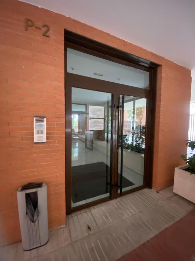 Apartment Close To Airport, Ifema Madrid Exteriér fotografie